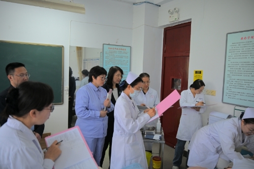 学校举办第七届护理专业技能大赛
